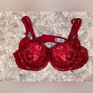 Victoria’s Secret Red Lace Bra Size 34A Straps also come off